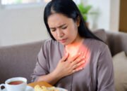 Dada Terasa Panas Setelah Makan? Waspadai Gejala Awal Asam Lambung Naik (GERD)